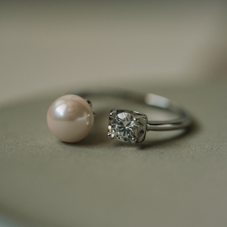 Miranda|單鑽珍珠戒指