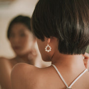 Lola|小花圈珍珠耳環