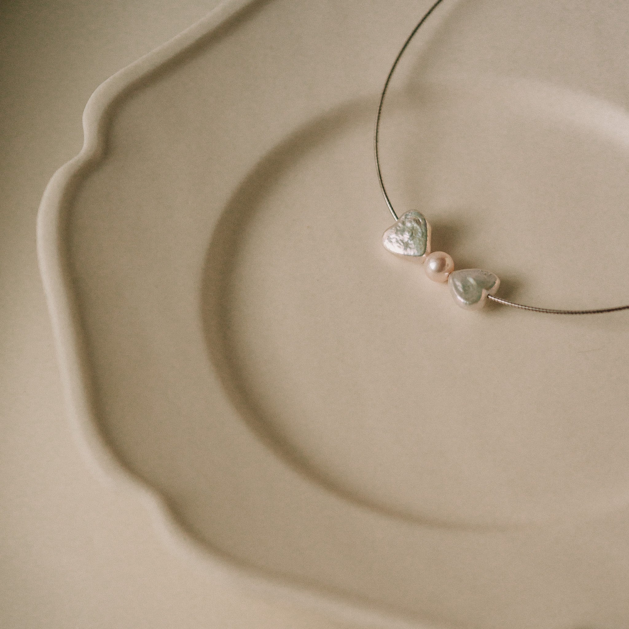 Lilly｜Keshi珍珠蝴蝶結項鍊